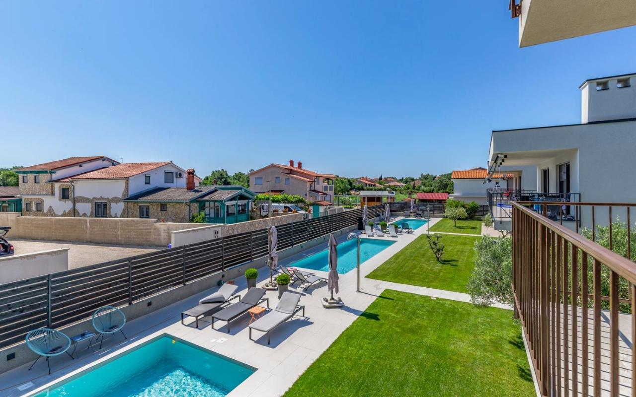 Appartamento Ap Caci Mit Pool - Istriensonne 0712-0737 Medolino Esterno foto